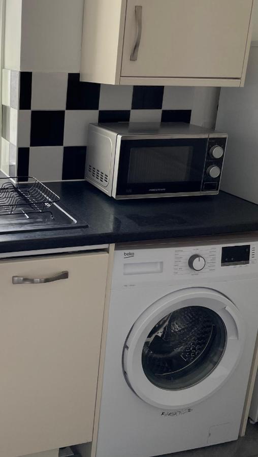 קארדיף 2 Bed Apartment Close To City Centre מראה חיצוני תמונה